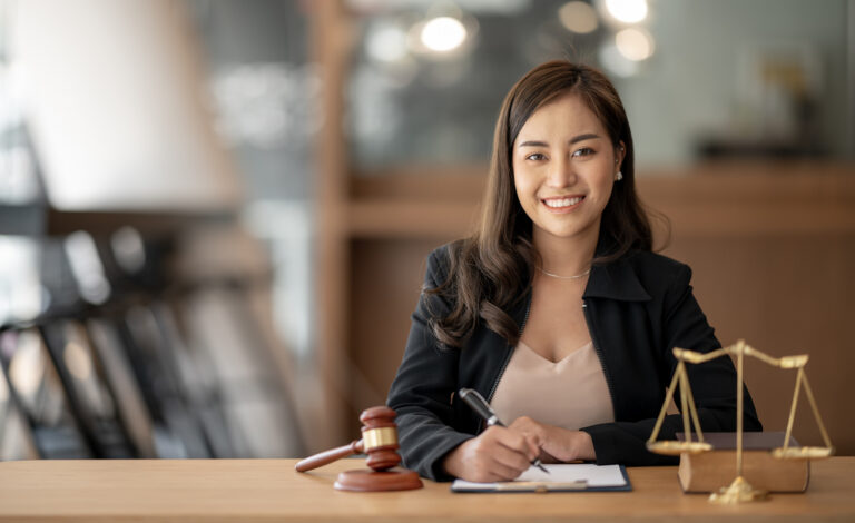 How Much Does An Employment Lawyer Cost?